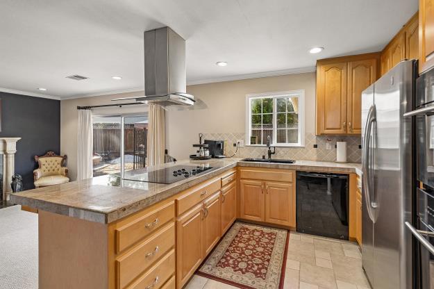 ML82063264 Property Photo 4