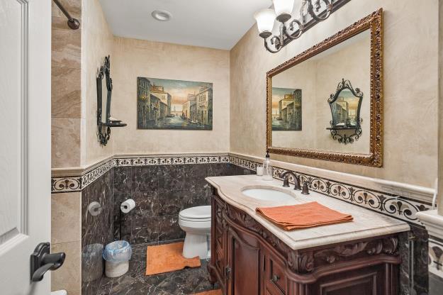 ML82063264 Property Photo 8