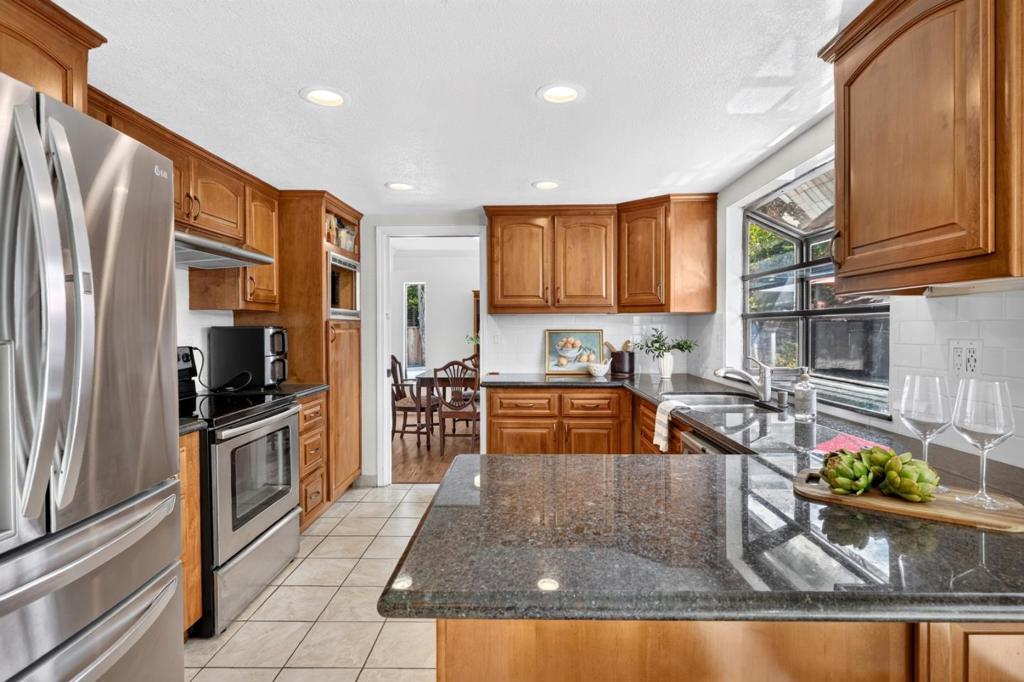 6635 Angela Court Property Photo 10
