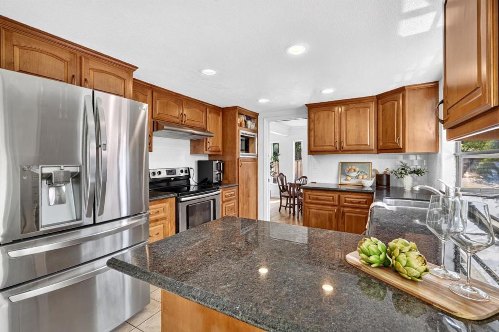 6635 Angela Court Property Photo 11