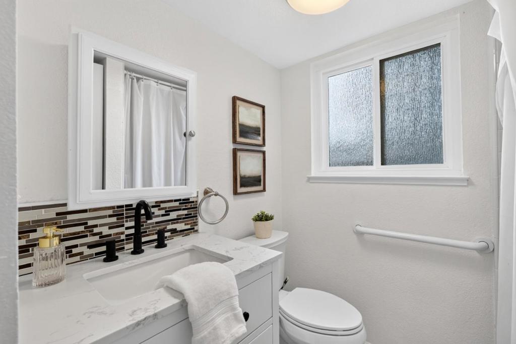 6635 Angela Court Property Photo 18