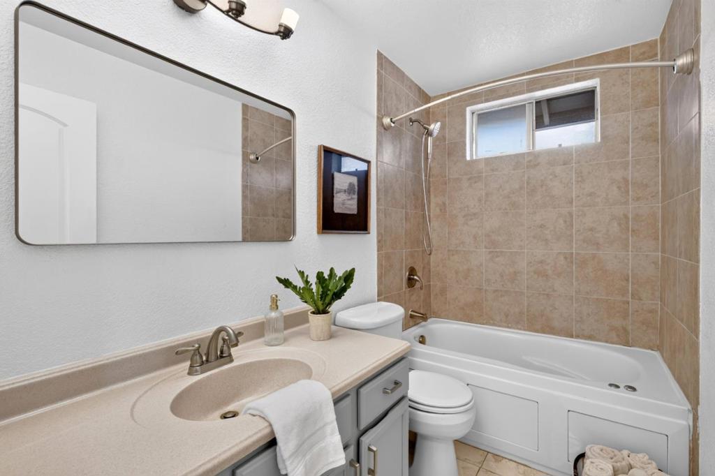 6635 Angela Court Property Photo 20