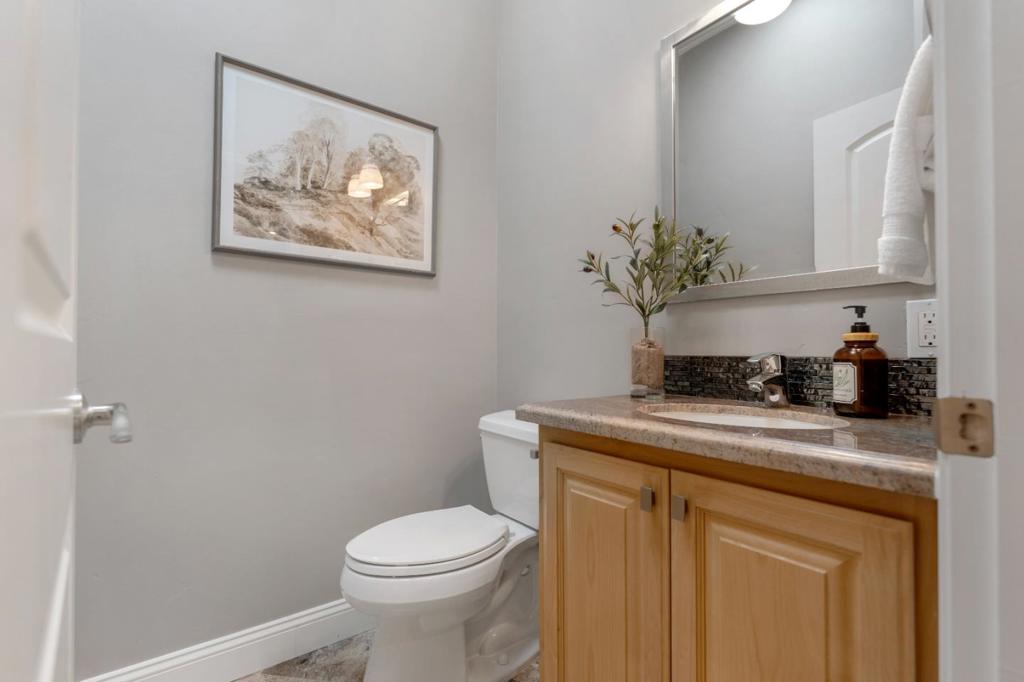 1387 Hester Avenue Property Photo 21