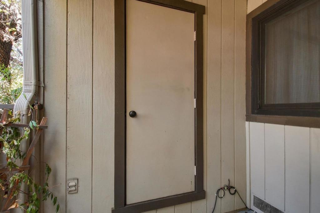 1534 Alma Terrace Property Photo 21