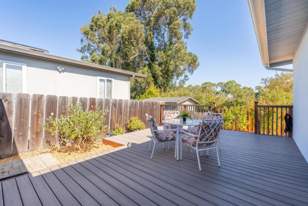 553 English Avenue Property Photo 19