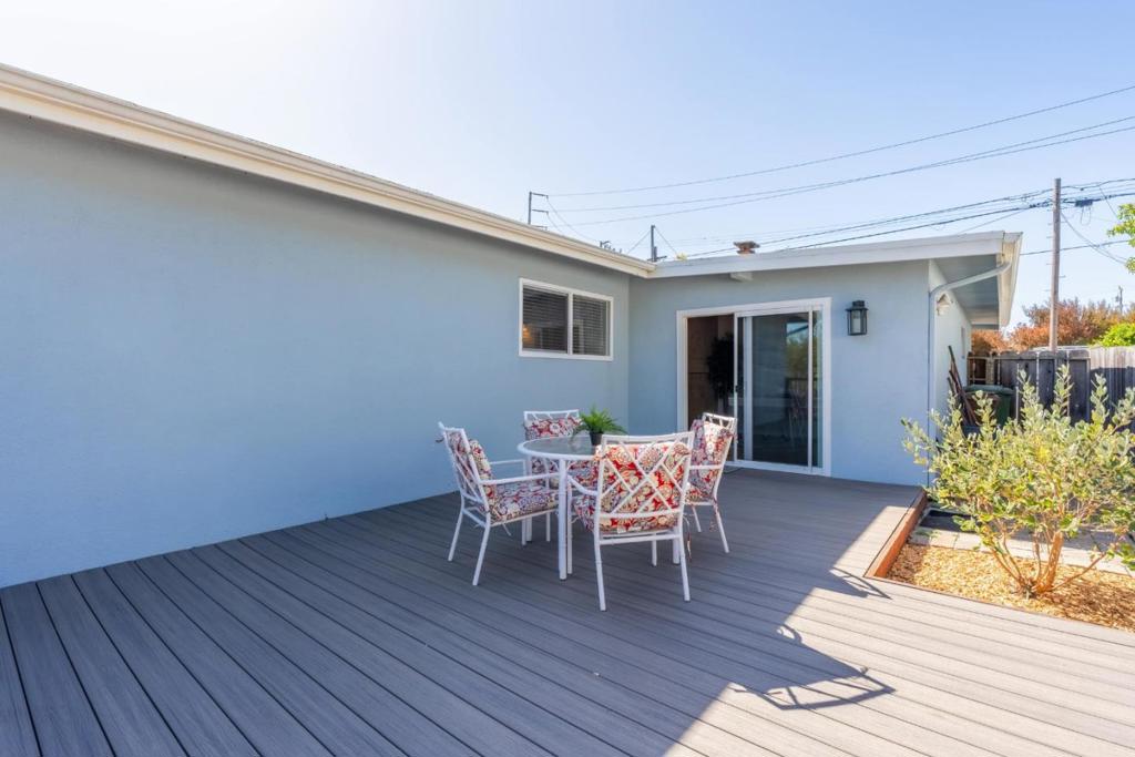 553 English Avenue Property Photo 21