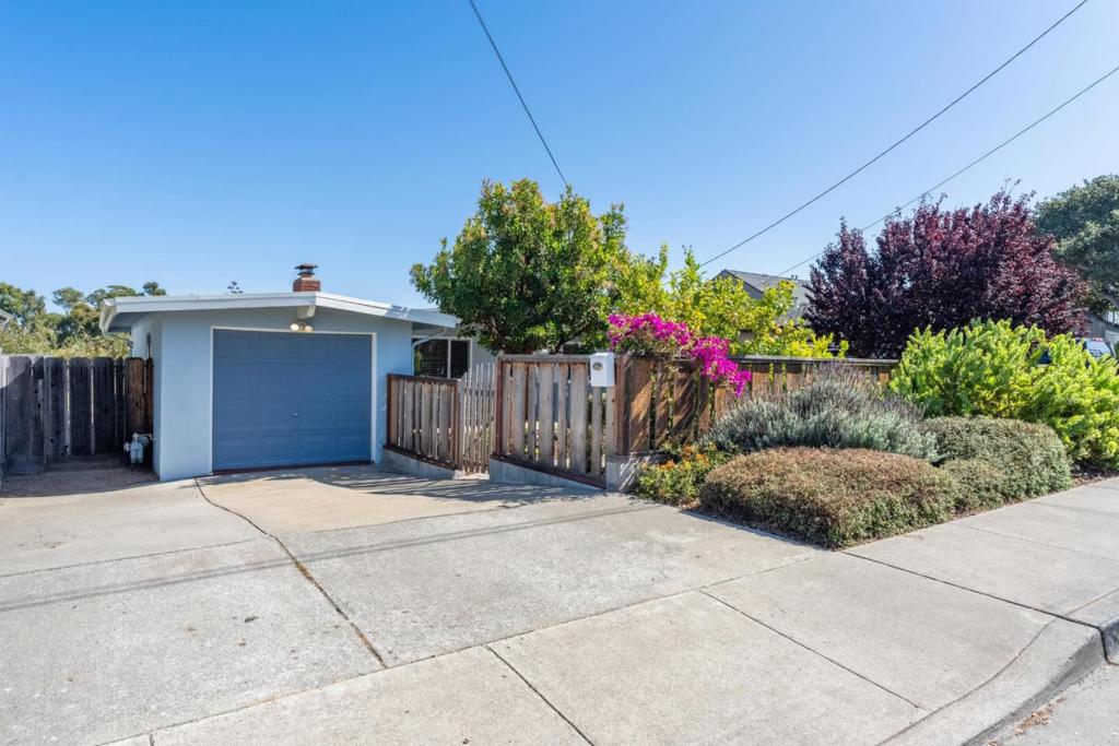 553 English Avenue Property Photo 33