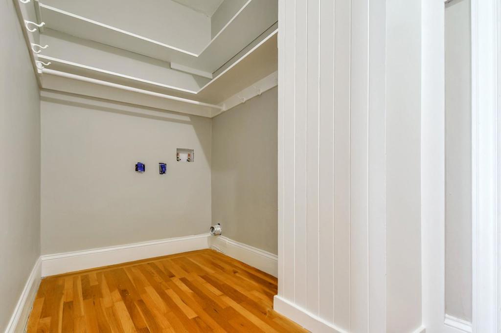 3554 Pierce Street Property Photo 9