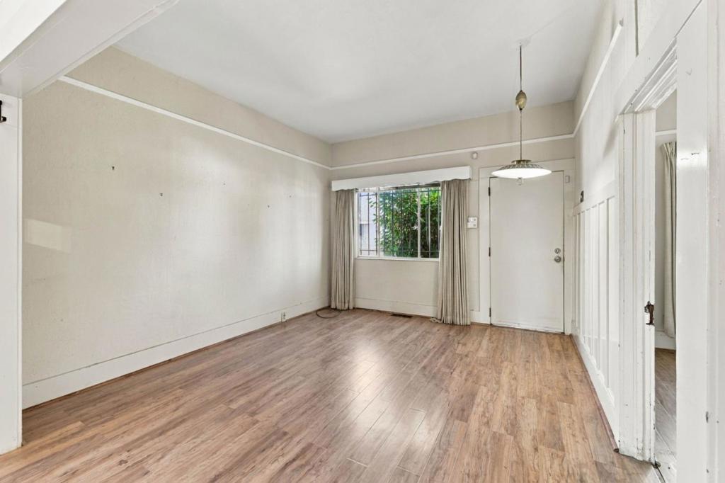 5619 Harmon Avenue Property Photo 11