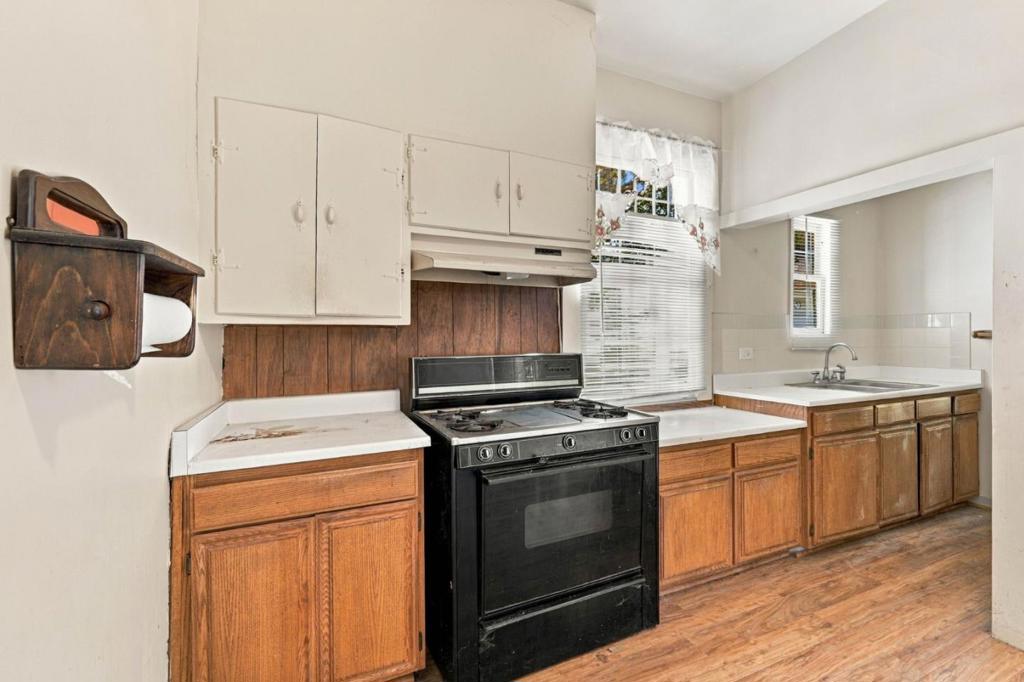 5619 Harmon Avenue Property Photo 13
