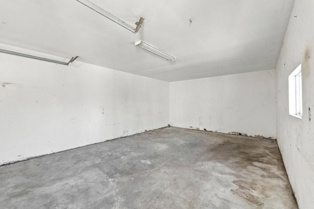 5619 Harmon Avenue Property Photo 31