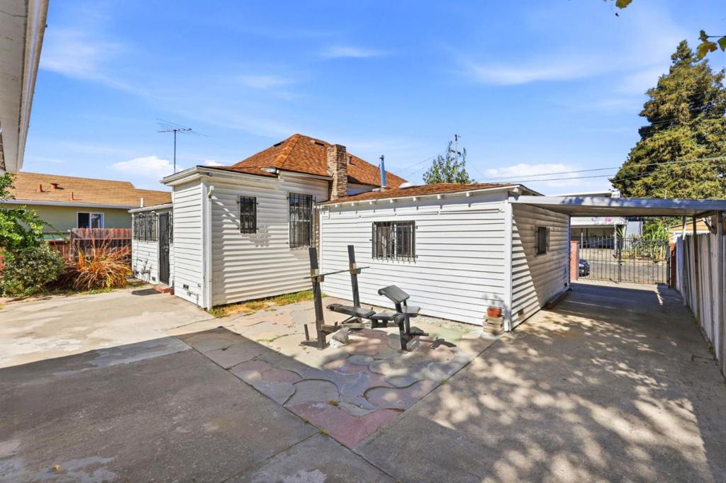 5619 Harmon Avenue Property Photo 35