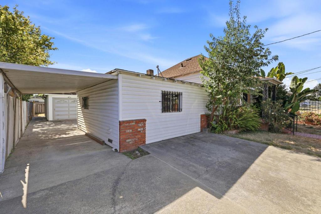 5619 Harmon Avenue Property Photo 38