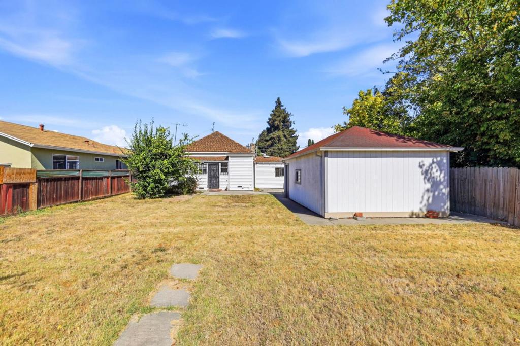 5619 Harmon Avenue Property Photo 40
