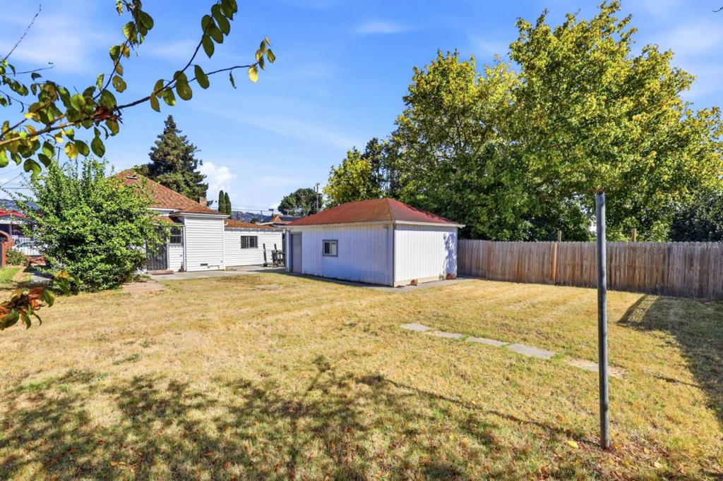 5619 Harmon Avenue Property Photo 41