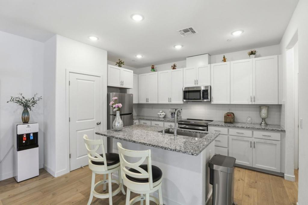 12185 Coal Creek Way Property Photo 15