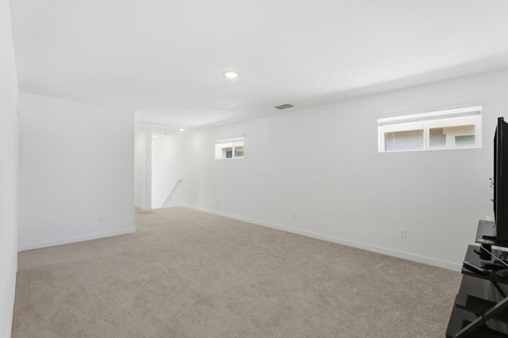 12185 Coal Creek Way Property Photo 18