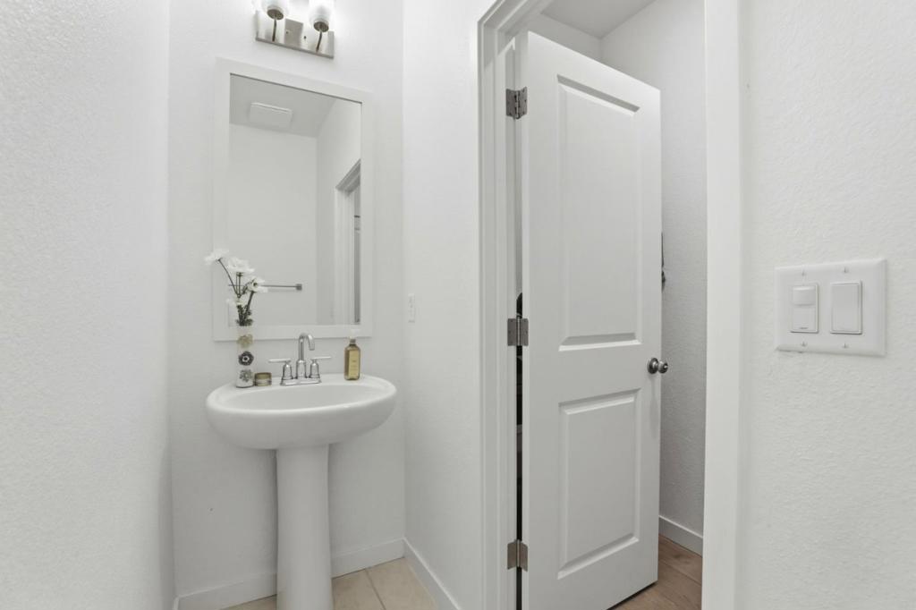 12185 Coal Creek Way Property Photo 29