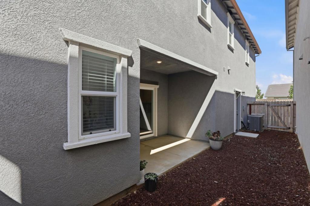 12185 Coal Creek Way Property Photo 39