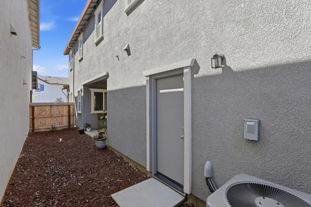12185 Coal Creek Way Property Photo 41