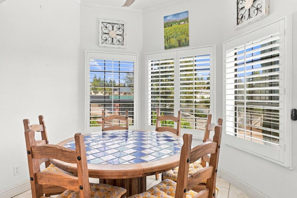 881 Sunkist Court Property Photo 25