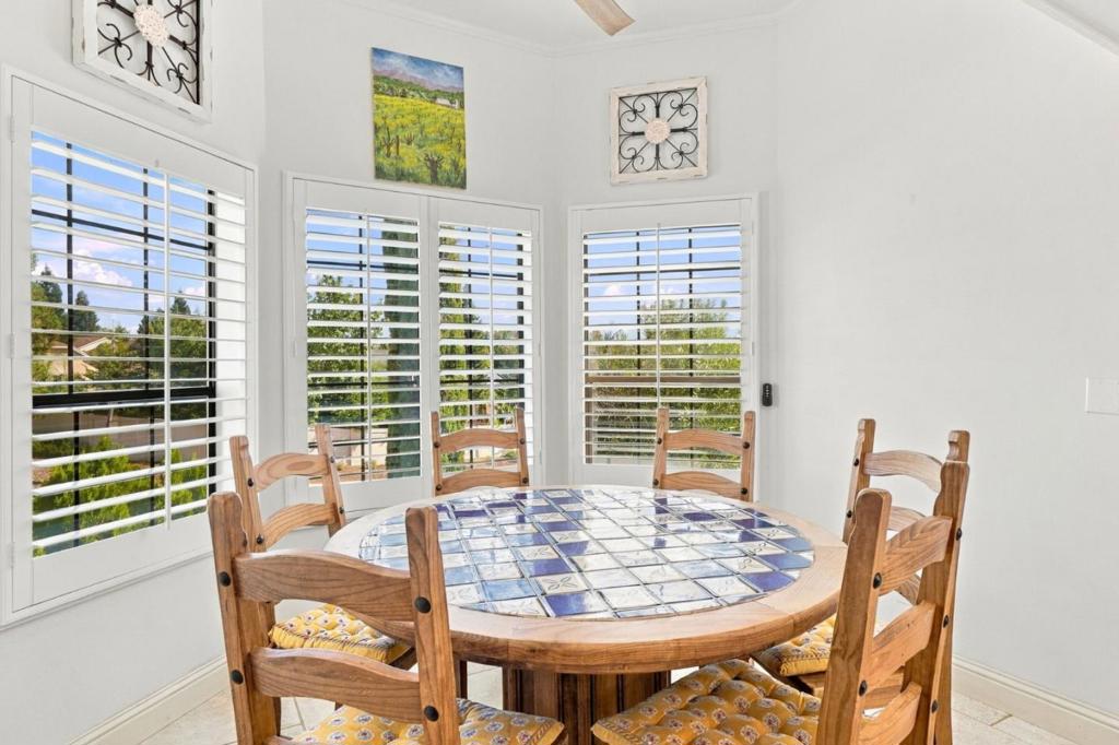 881 Sunkist Court Property Photo 27