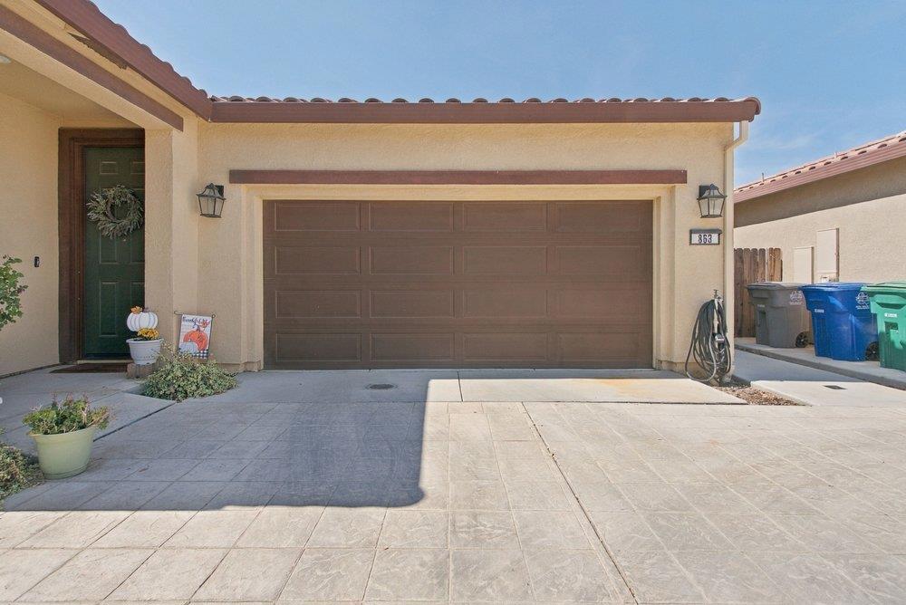 863 Fritz Drive Property Photo 3