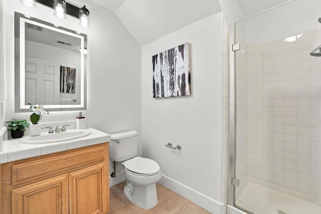 2383 Flickinger Avenue Property Photo 27