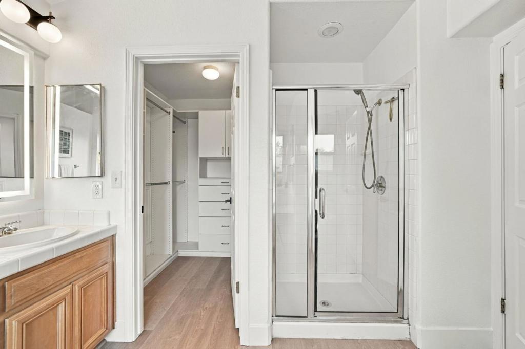 2383 Flickinger Avenue Property Photo 36