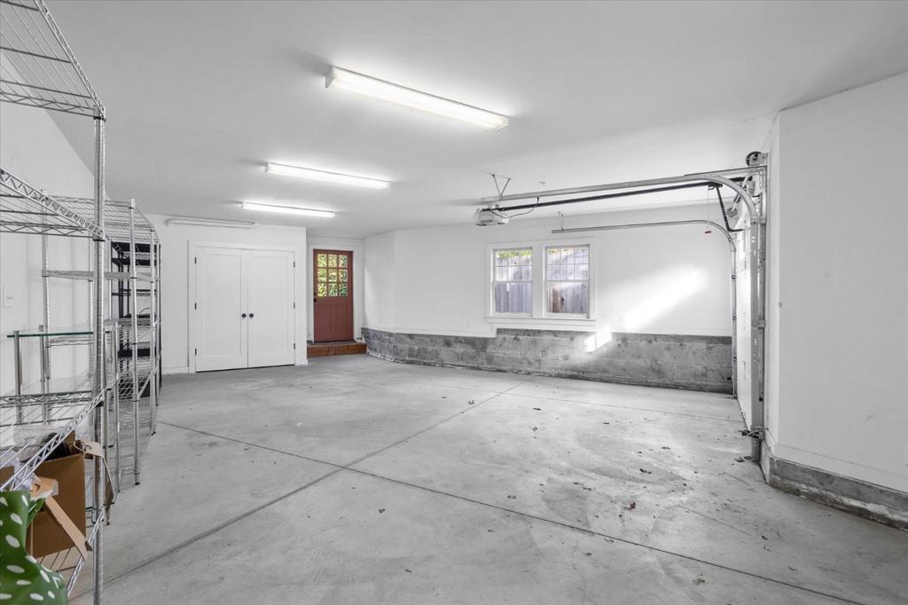 826 Walnut Avenue Property Photo 27