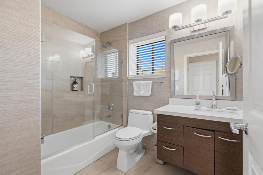450 Seascape Resort Drive Property Photo 17