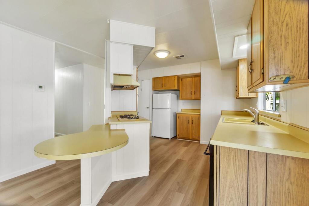 2097 Dalis Garden Drive 79 Property Photo 8