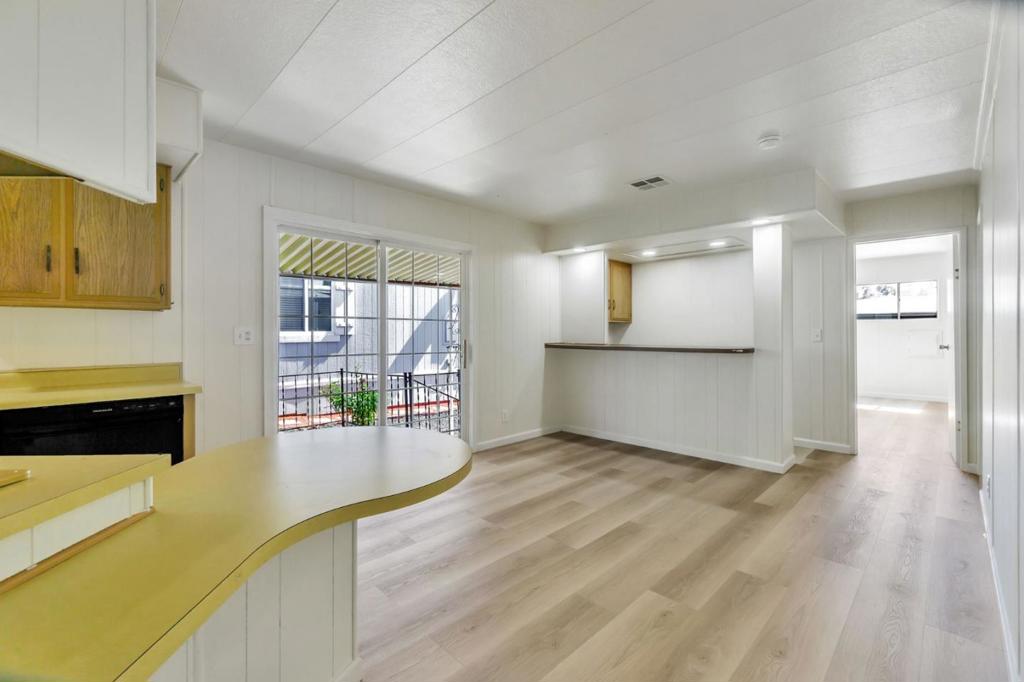 2097 Dalis Garden Drive 79 Property Photo 12