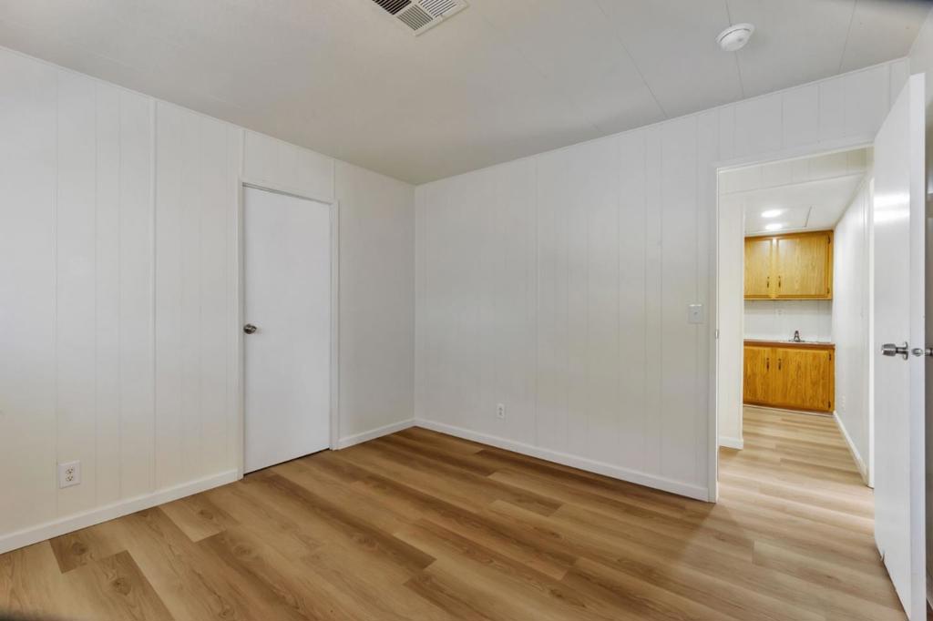 2097 Dalis Garden Drive 79 Property Photo 15