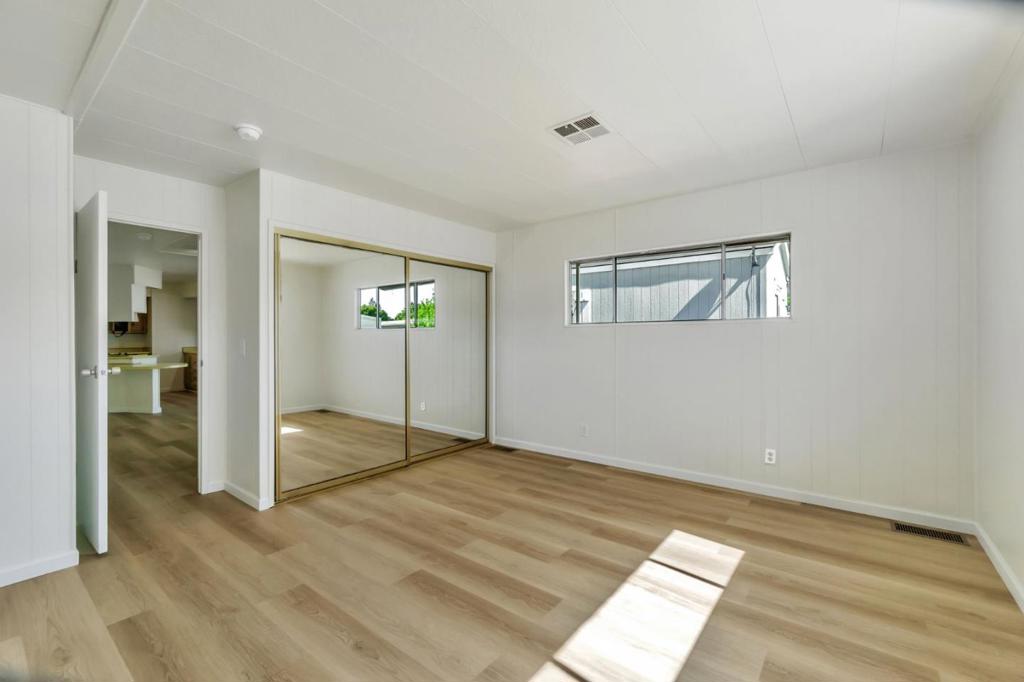 2097 Dalis Garden Drive 79 Property Photo 28
