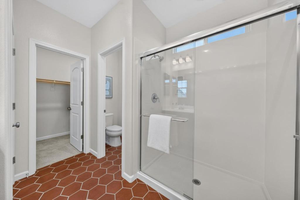 1635 Greeley Way Property Photo 32