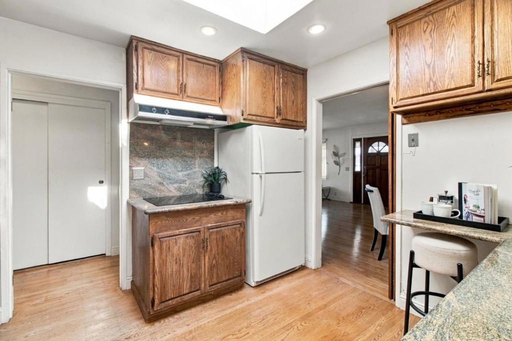 200 Fernwood Drive Property Photo 15