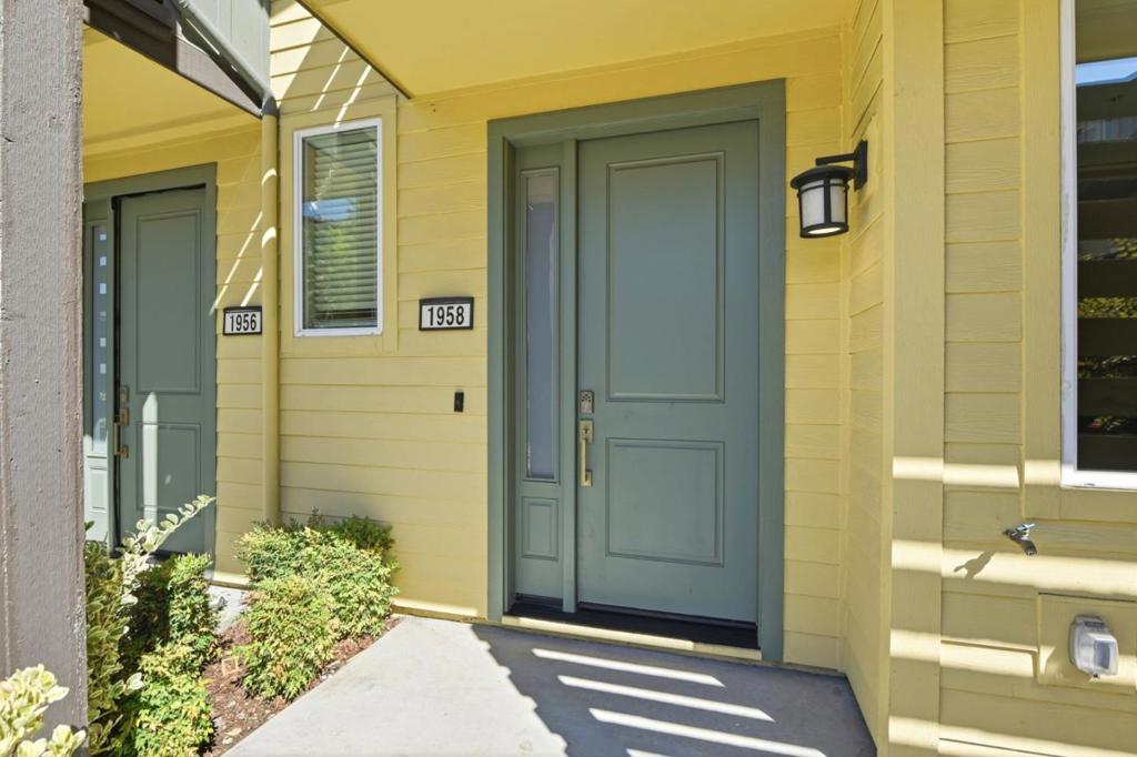 1958 Terracotta Court Property Photo 3