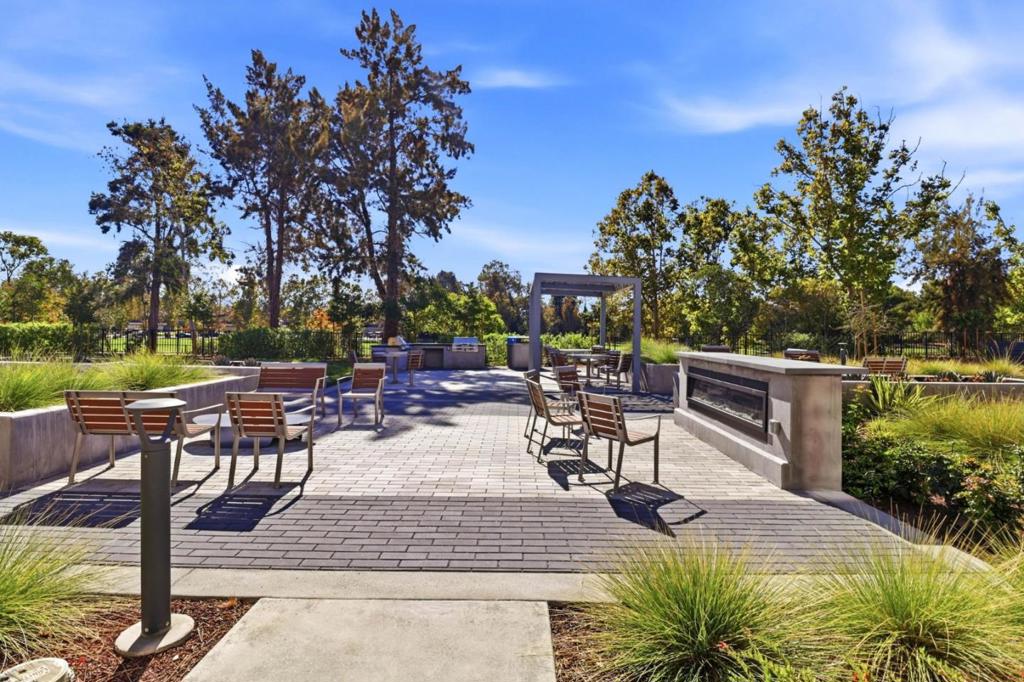 1105 Juana Court Property Photo 19