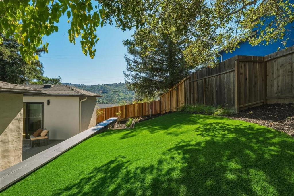 2218 Ewell Road Property Photo 23