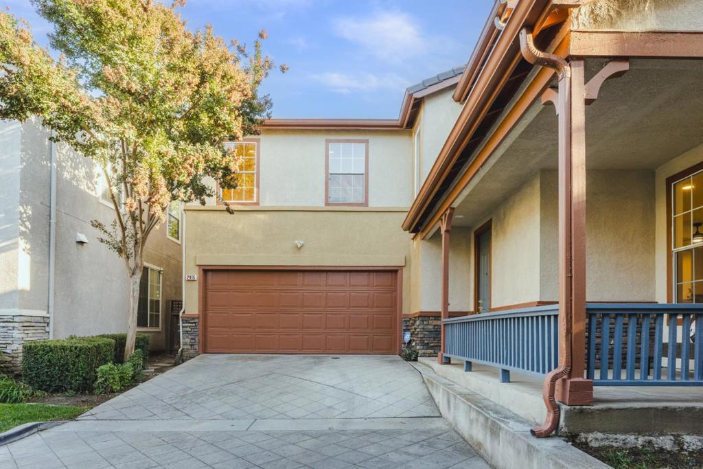 2915 Rubino Circle Property Photo 2