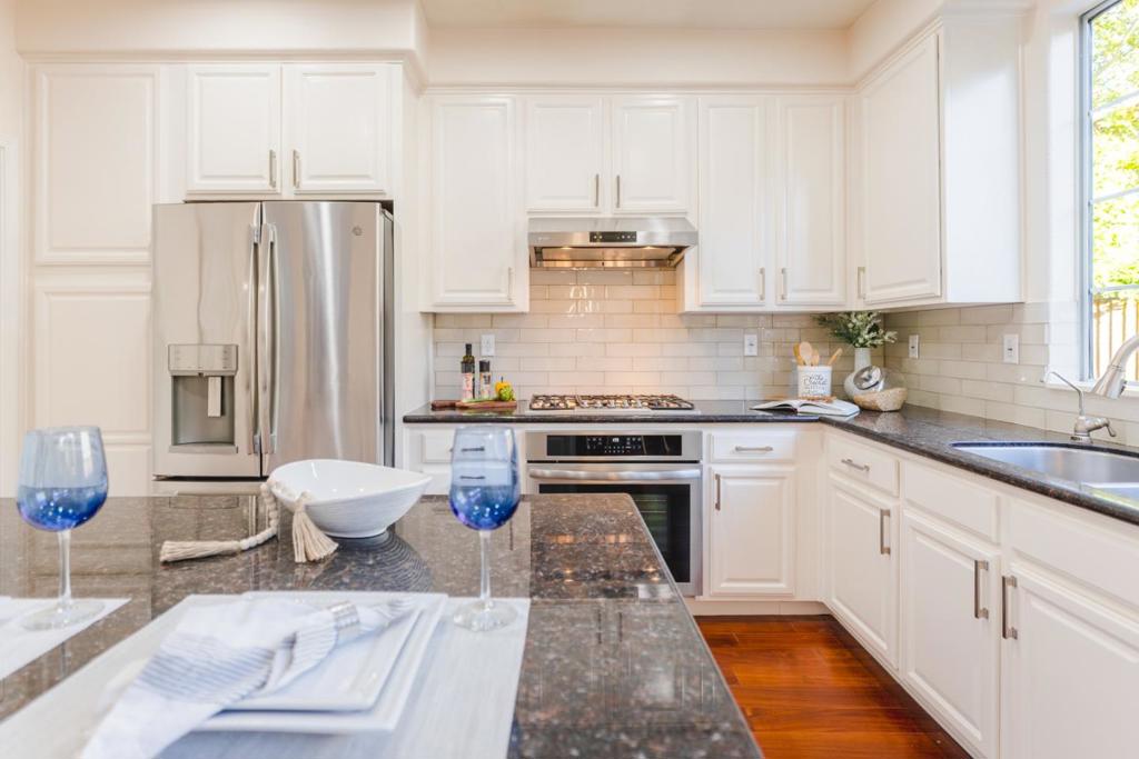 2915 Rubino Circle Property Photo 24