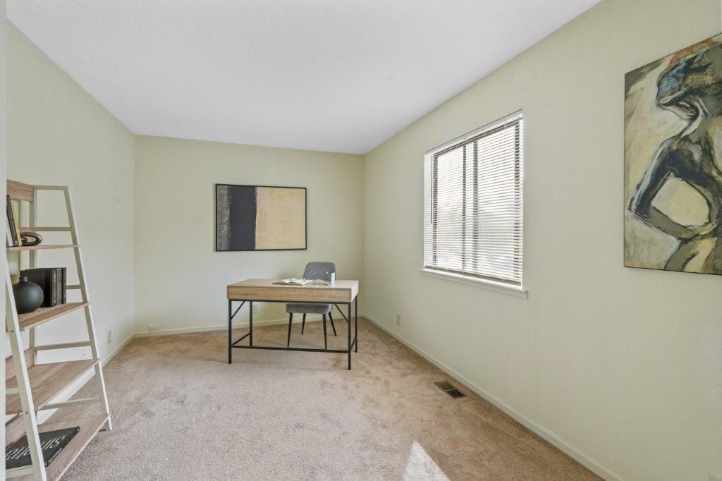 735 E Homestead Road Property Photo 14