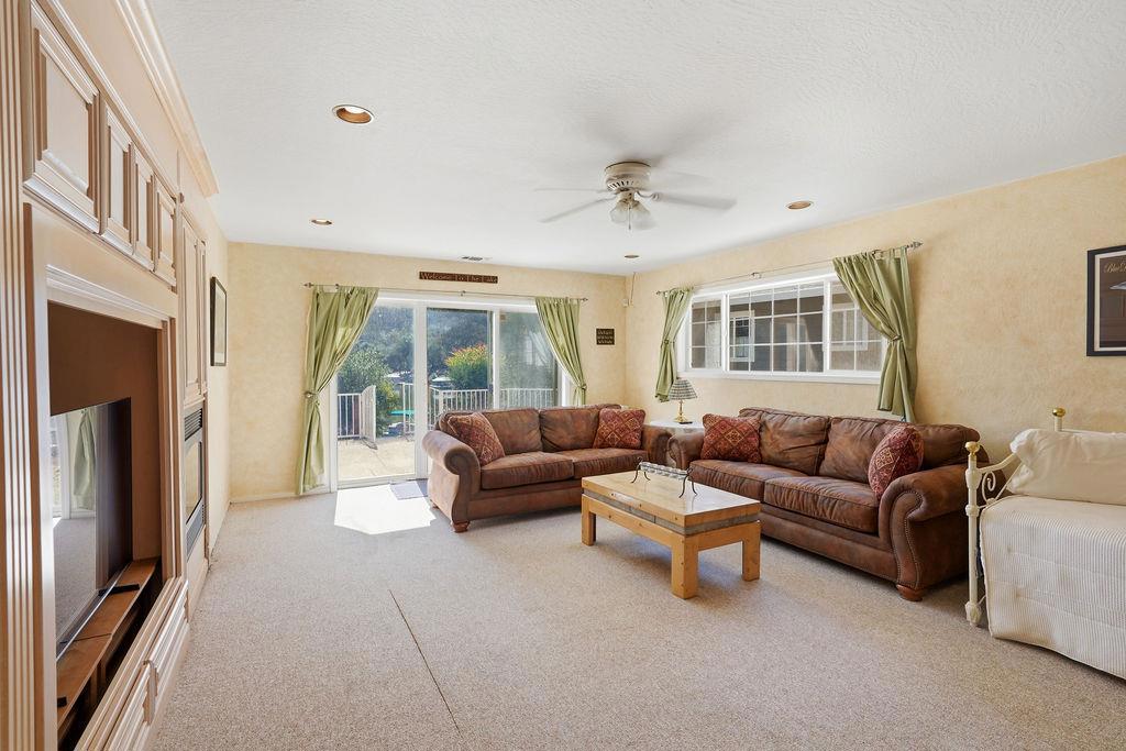 13814 Lake Wildwood Drive Property Photo 15