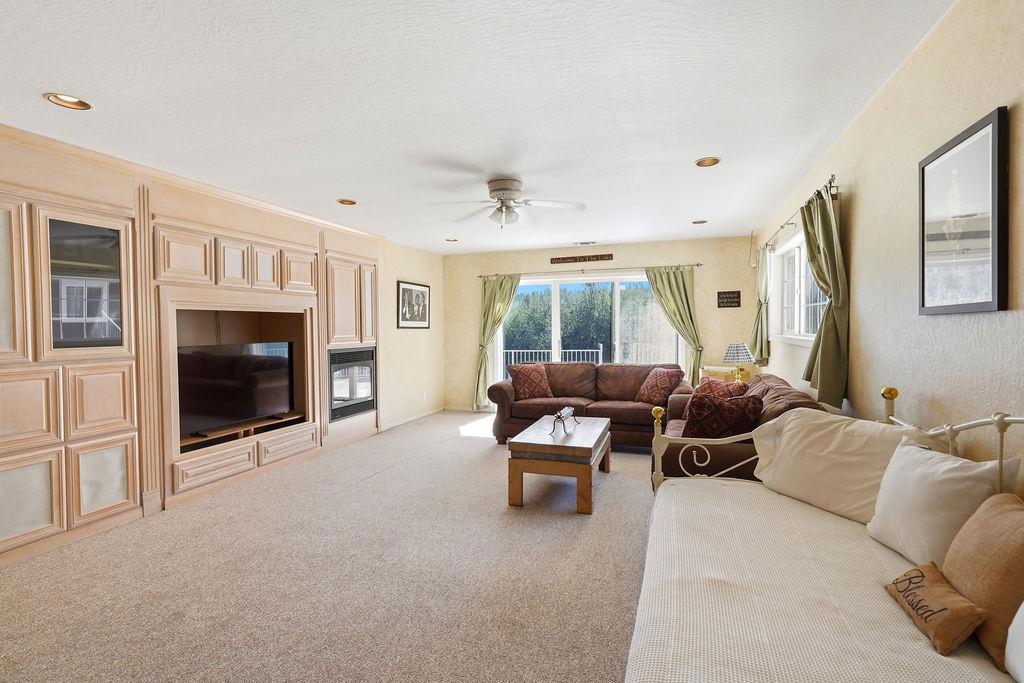 13814 Lake Wildwood Drive Property Photo 16