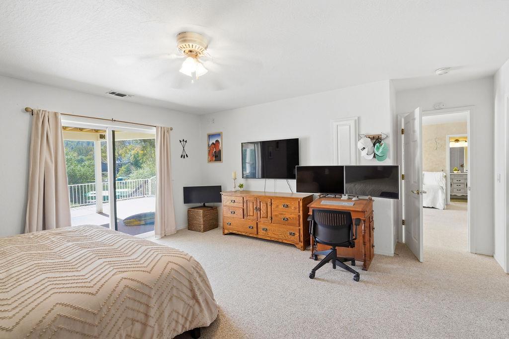 13814 Lake Wildwood Drive Property Photo 28