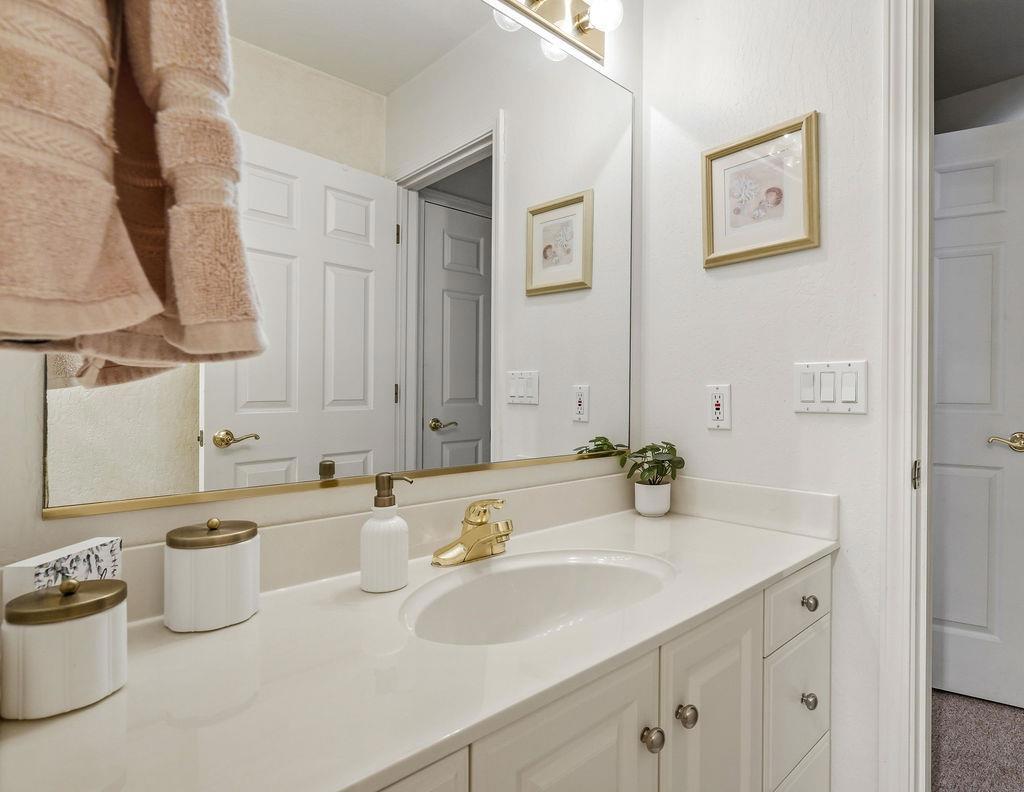 13814 Lake Wildwood Drive Property Photo 32