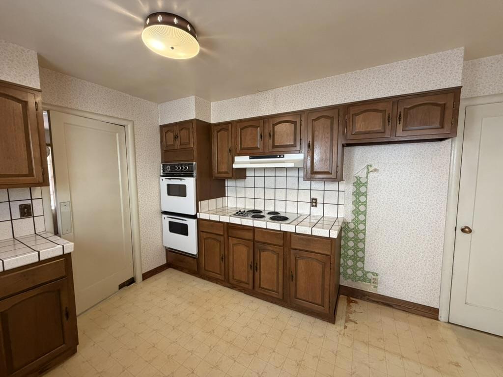 1619 Saint Francis Way Property Photo 3