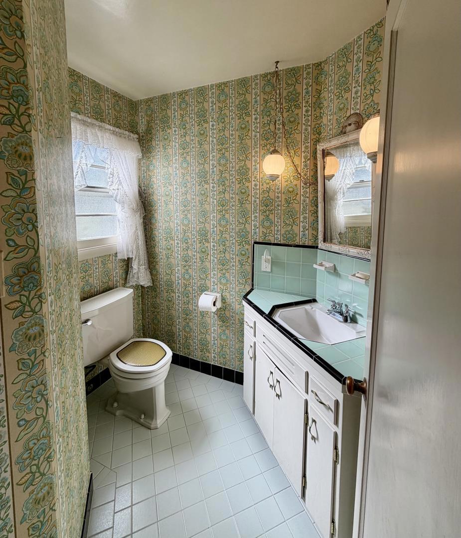 ML82063416 Property Photo 6