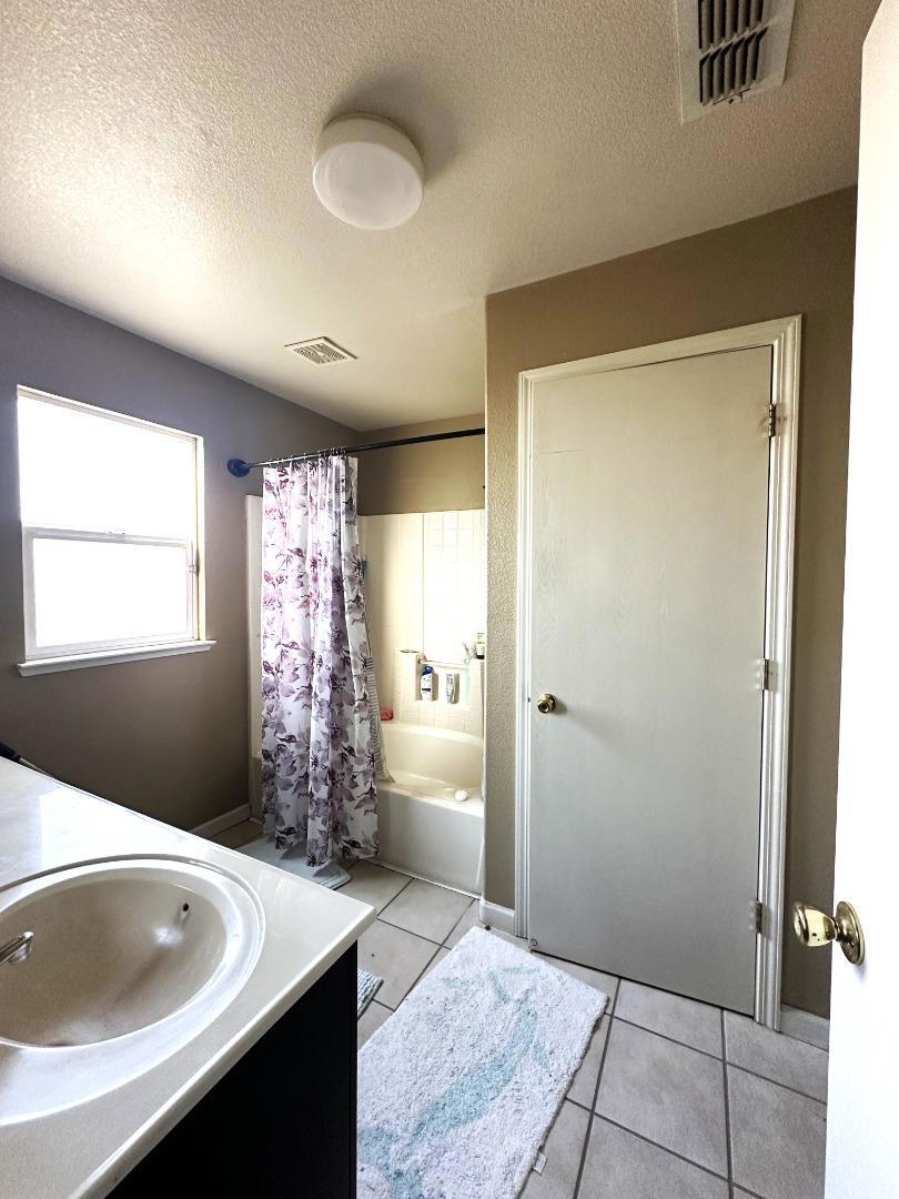 2613 Medinah Court Property Photo 19